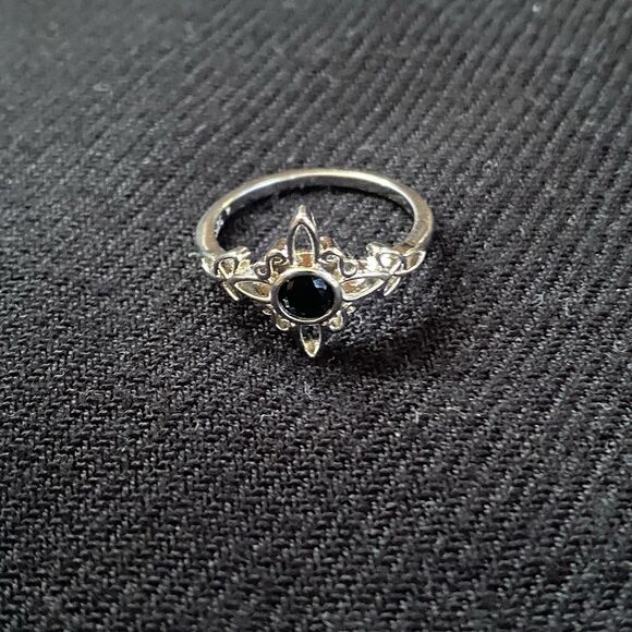 NIB 925 Sterling Silver Witch Knot Protection Ring. Black CZ Stone. Witchy. 7 - Picture 5 of 13